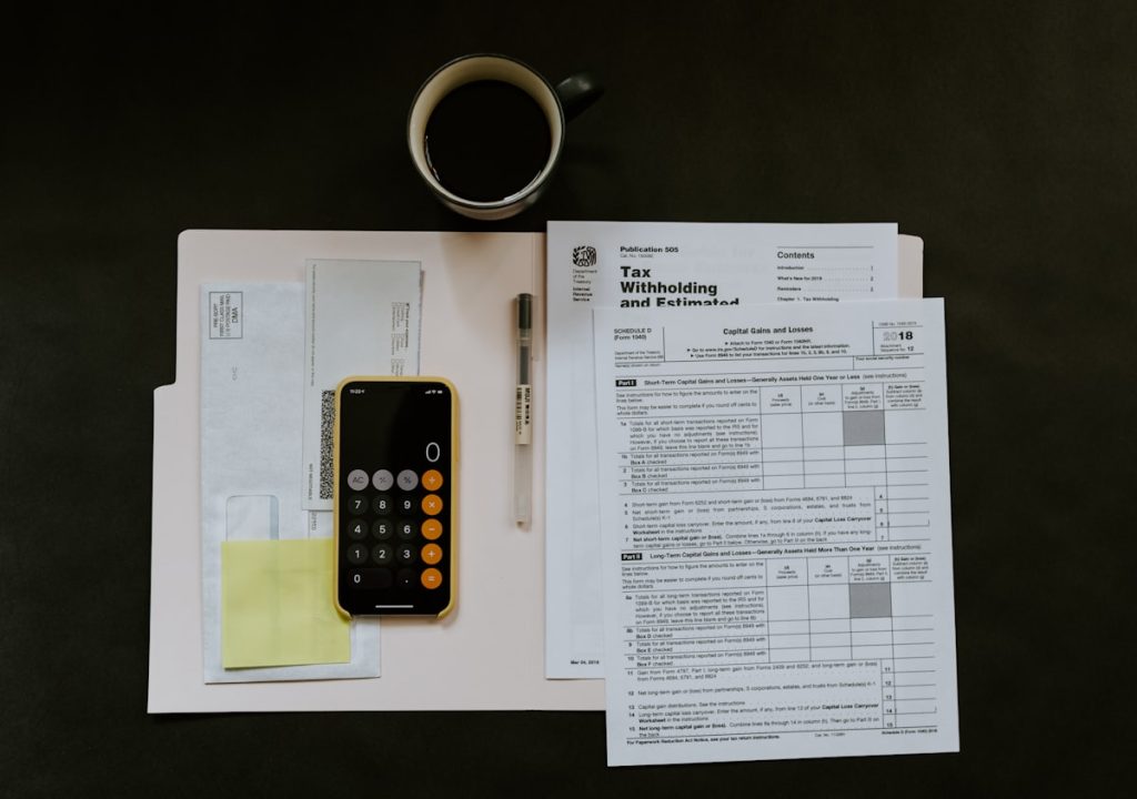Closing the books in hours, not days: what a combined ledger changes